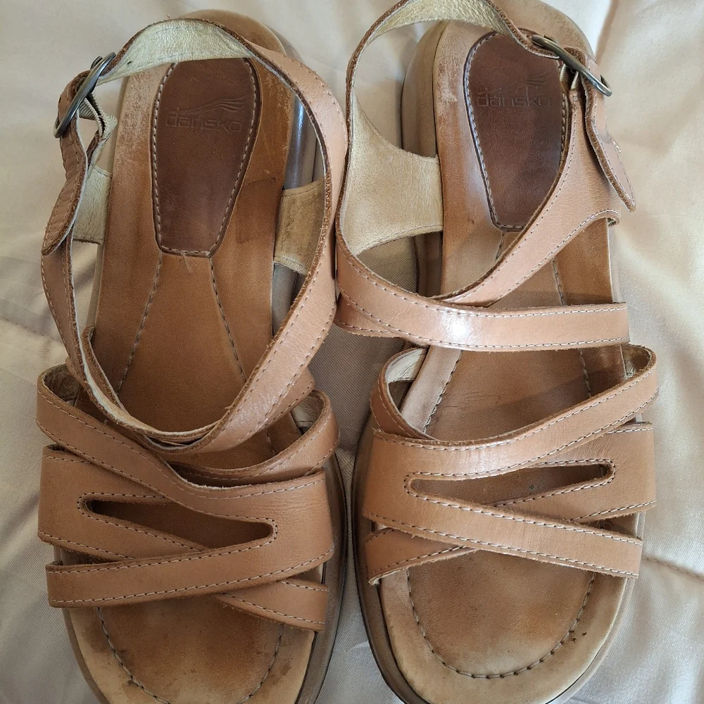 Dansko Tan Leather Platform Sandals with Strappy Upper and Buckle - Picture 3 of 5
